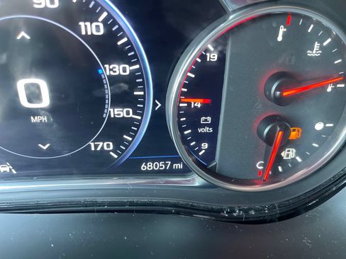 Used 2023 Chevrolet Traverse High Country AWD/4WD image 19