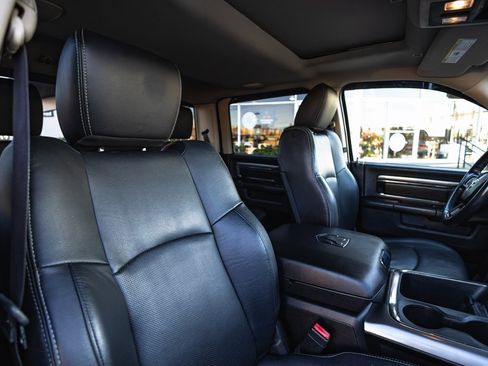 Used 2017 RAM 1500 Sport image 32