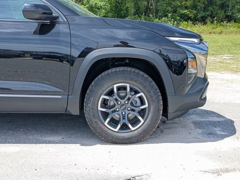 New 2026 Chevrolet Equinox ACTIV AWD/4WD image 12