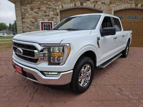 Used 2022 Ford F150 XLT w/ Equipment Group 302A High AWD/4WD image 7