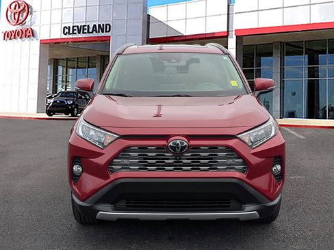 Used 2020 Toyota RAV4 Limited image 3