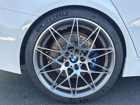 Used 2018 BMW M3 RWD image 30