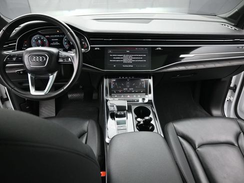 Used 2022 Audi Q7 2.0T Premium Plus w/ Premium Plus Package AWD/4WD image 24