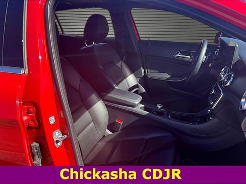 Used 2019 Mercedes-Benz GLA 250 GLA 250 image 29