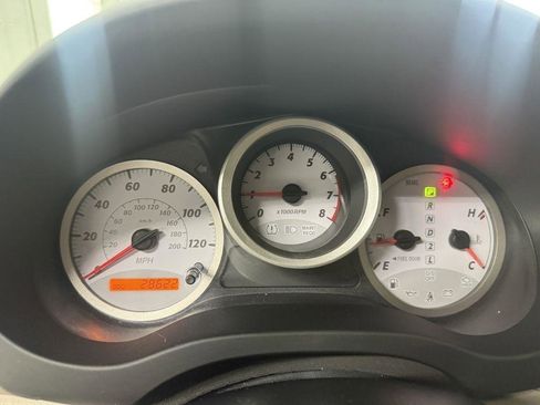 Used 2004 Toyota RAV4 4WD image 14