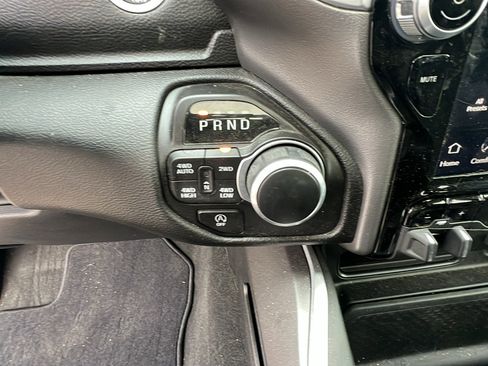 Used 2023 RAM 1500 Big Horn image 32