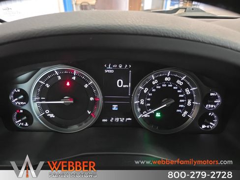 Used 2016 Toyota Land Cruiser w/ Four Season Floor Mat Package AWD/4WD image 45