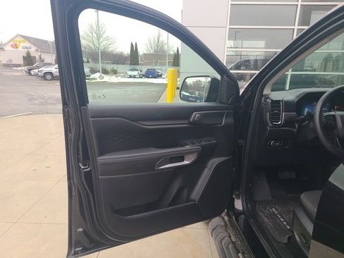 Used 2024 Ford Ranger XLT w/ FX4 Off-Road Package image 17