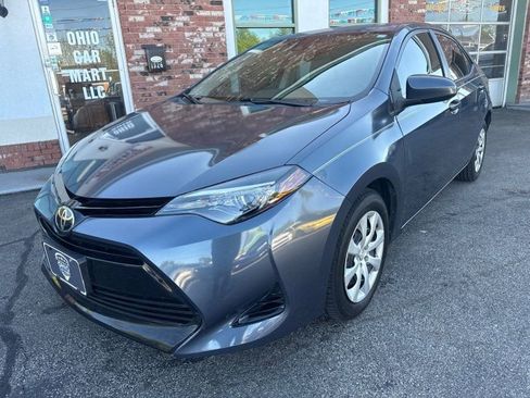 Used 2018 Toyota Corolla LE FWD image 1
