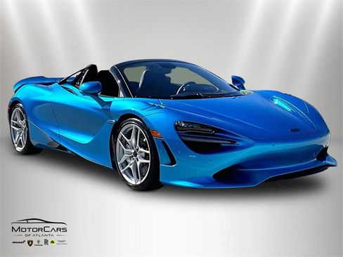 Used 2025 McLaren 750S Spider image 2