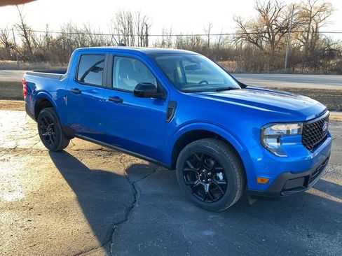 New 2026 Ford Maverick XLT w/ XLT Luxury Package AWD/4WD image 7