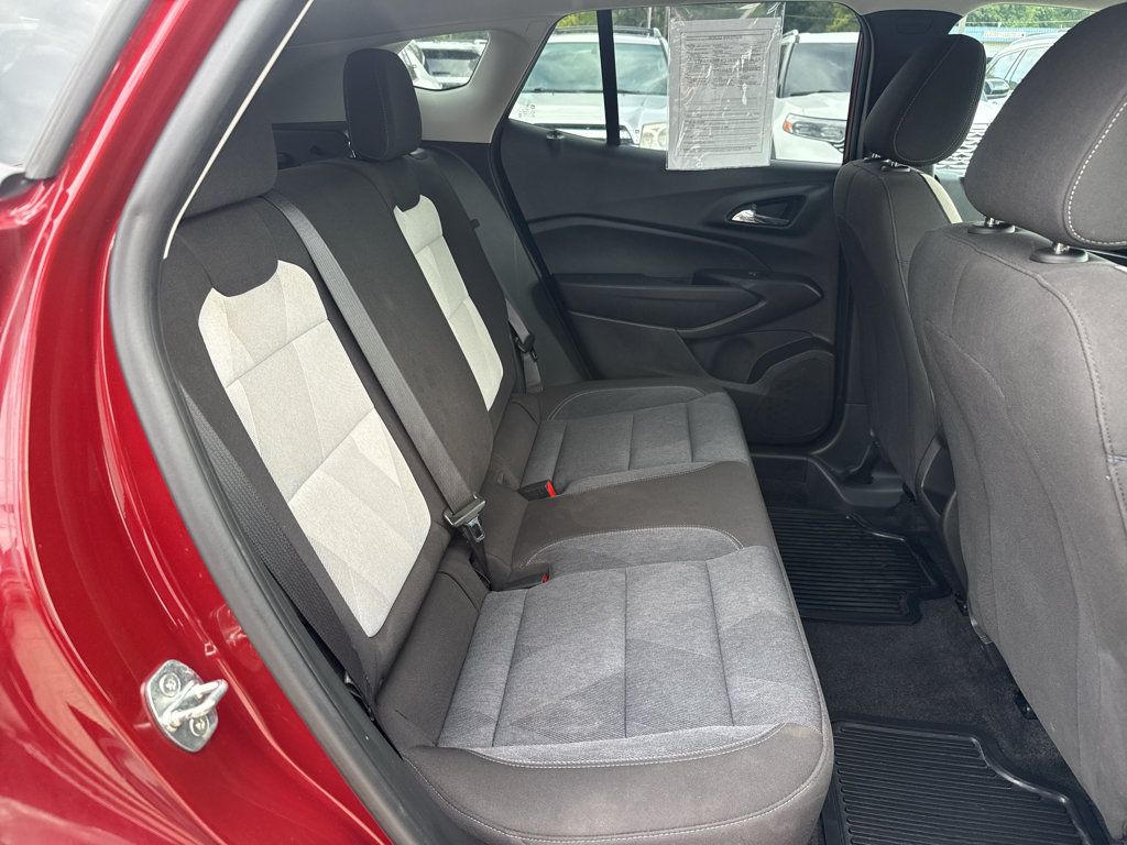 Used 2024 Chevrolet Trax LS w/ Driver Confidence Package FWD image 12