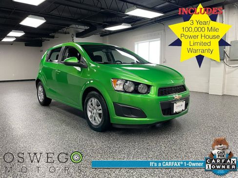 Used 2015 Chevrolet Sonic LT FWD image 1