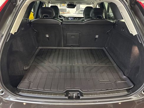 Used 2021 Volvo XC60 T5 Inscription w/ Climate Package image 55