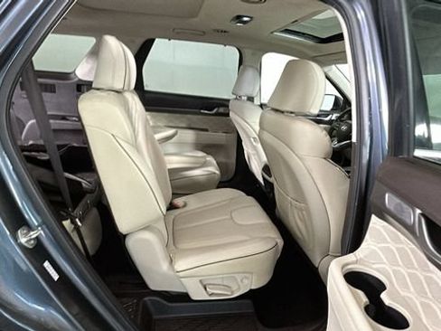 Used 2020 Hyundai Palisade Limited FWD image 30