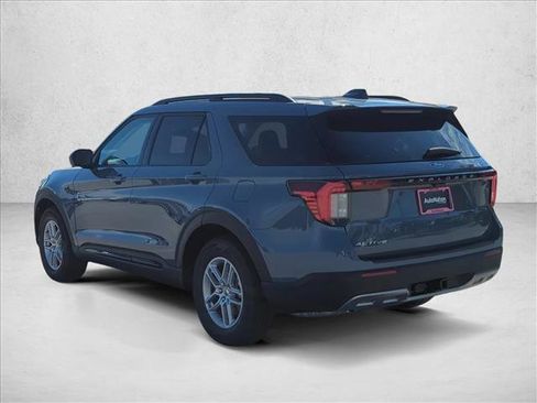 New 2026 Ford Explorer Active w/ Active Comfort Package image 9