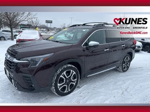 Used 2023 Subaru Ascent Touring image 10