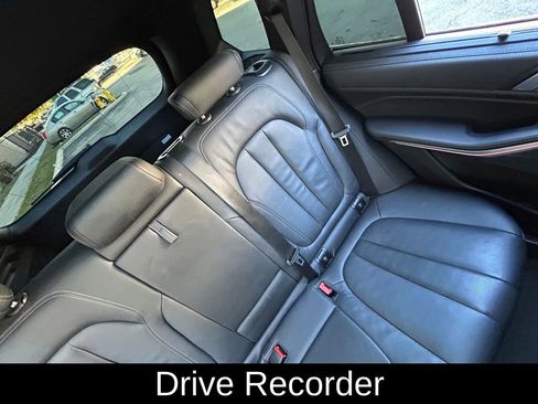 Used 2022 BMW X5 sDrive40i w/ M Sport Package image 14