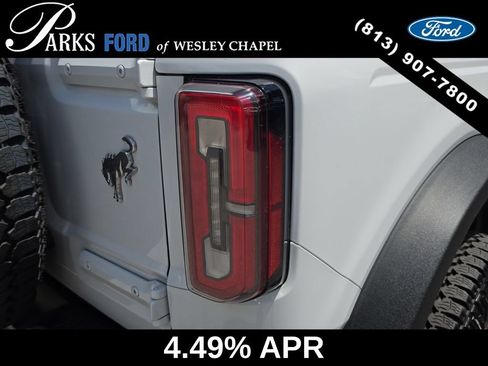 Used 2023 Ford Bronco Badlands AWD/4WD image 8