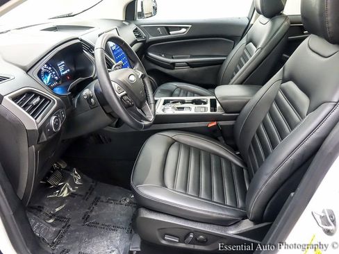 Used 2023 Ford Edge SEL w/ Convenience Package image 9