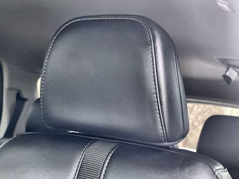 Used 2023 Honda Pilot EX-L image 25