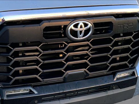 Used 2022 Toyota Tundra SR5 w/ TRD Off-Road Package AWD/4WD image 29