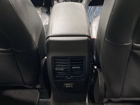 Used 2018 Ford Escape SEL image 20