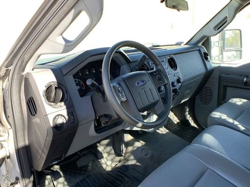 Used 2015 Ford F350 XL w/ Power Equipment Group RWD image 17