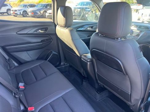 Used 2023 Chevrolet TrailBlazer RS FWD image 23