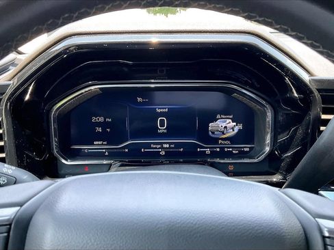 Used 2024 Chevrolet Silverado 3500 High Country w/ High Country Premium Package AWD/4WD image 11
