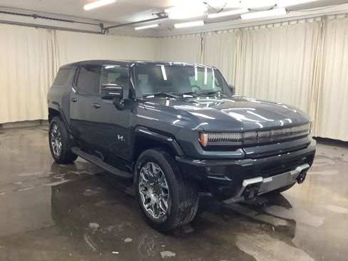 New 2026 GMC Hummer EV SUV image 4