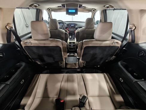 Used 2022 Honda Pilot Touring image 35