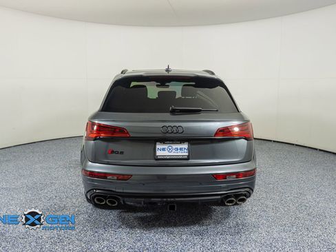 Used 2024 Audi SQ5 Prestige image 6