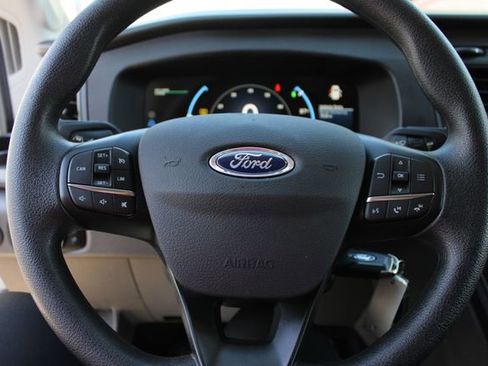 Used 2021 Ford Transit 350 XLT RWD image 8