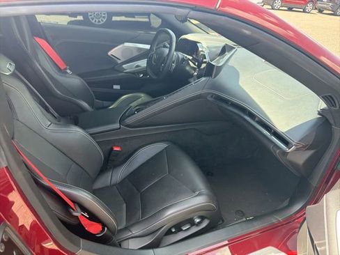 Used 2020 Chevrolet Corvette Stingray Preferred Cpe w/ 2LT Preferred Equipment Group RWD image 20