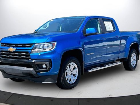 Used 2021 Chevrolet Colorado LT w/ Luxury Package AWD/4WD image 4