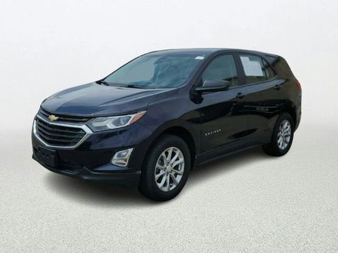 Used 2021 Chevrolet Equinox LS AWD/4WD image 3