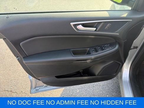 Used 2024 Ford Edge SEL AWD/4WD image 12
