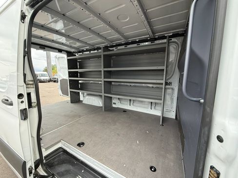Used 2022 Mercedes-Benz Sprinter 1500 image 24