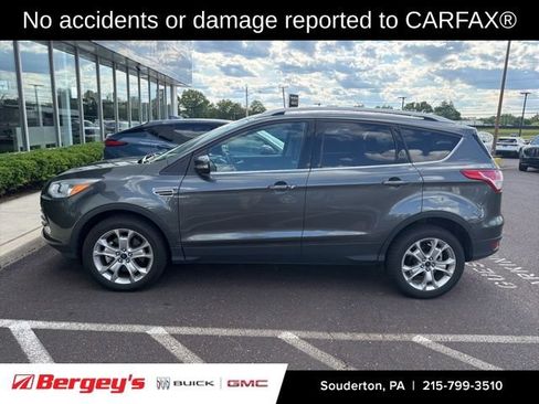 Used 2016 Ford Escape Titanium AWD/4WD image 2
