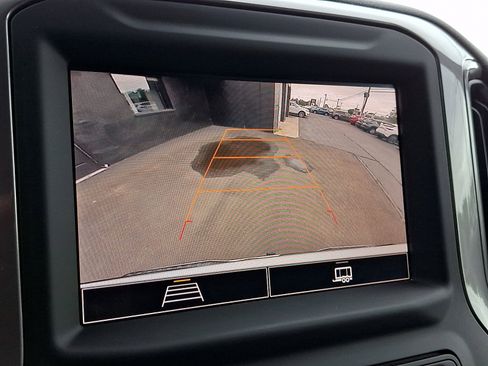 Used 2023 Chevrolet Silverado 1500 Custom AWD/4WD image 19