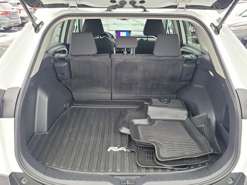 Certified 2023 Toyota RAV4 LE image 10