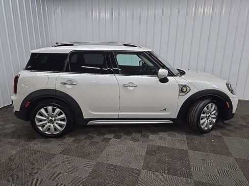 Used 2023 MINI Cooper Countryman SE w/ Storage Package image 2