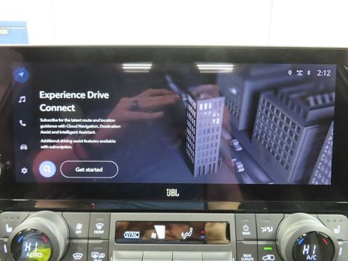 Used 2025 Toyota Grand Highlander AWD Hybrid image 19