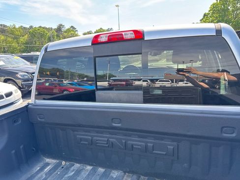 Used 2018 GMC Sierra 1500 Denali w/ Denali Ultimate Package AWD/4WD image 28