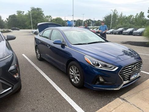 Used 2018 Hyundai Sonata SE FWD image 4