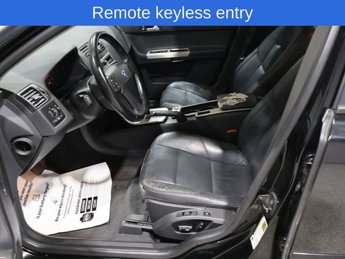 Used 2008 Volvo S40 T5 image 3