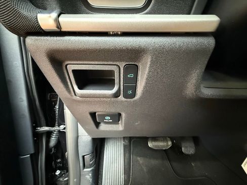 New 2026 Ford Expedition Active RWD image 25
