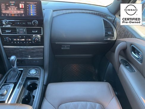 Certified 2024 Nissan Armada Platinum image 18