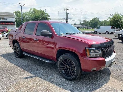 Used 2007 Chevrolet Avalanche LT w/ LT Preferred Equipment Group AWD/4WD image 9